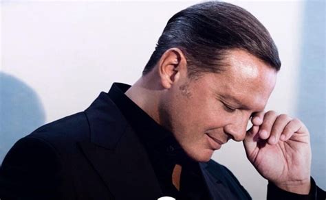 La fragancia de Luis Miguel que todo mundo desea comprar .